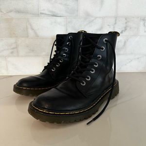 Dr. Marten’s Luana Black Combat Boots- Size 8